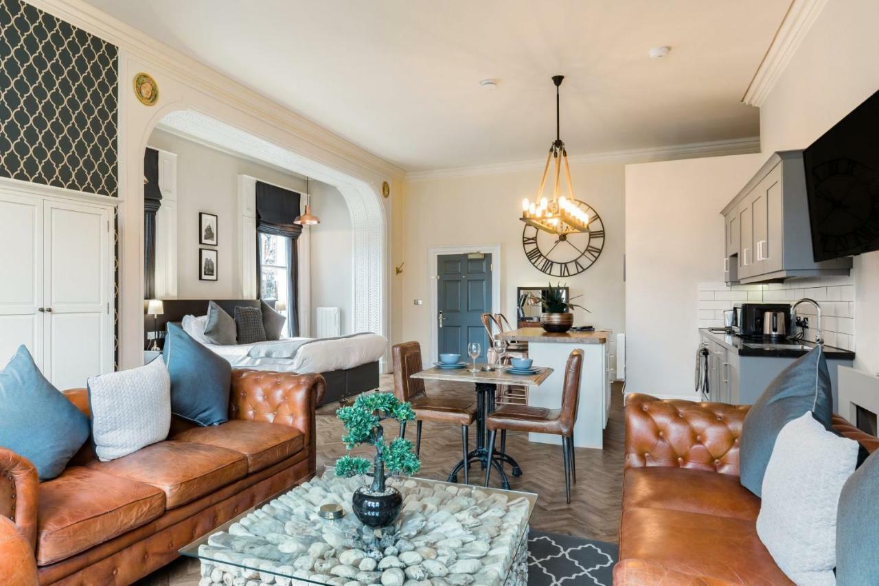 The Heaton At Claremont Serviced Apartments Leeds  Bagian luar foto