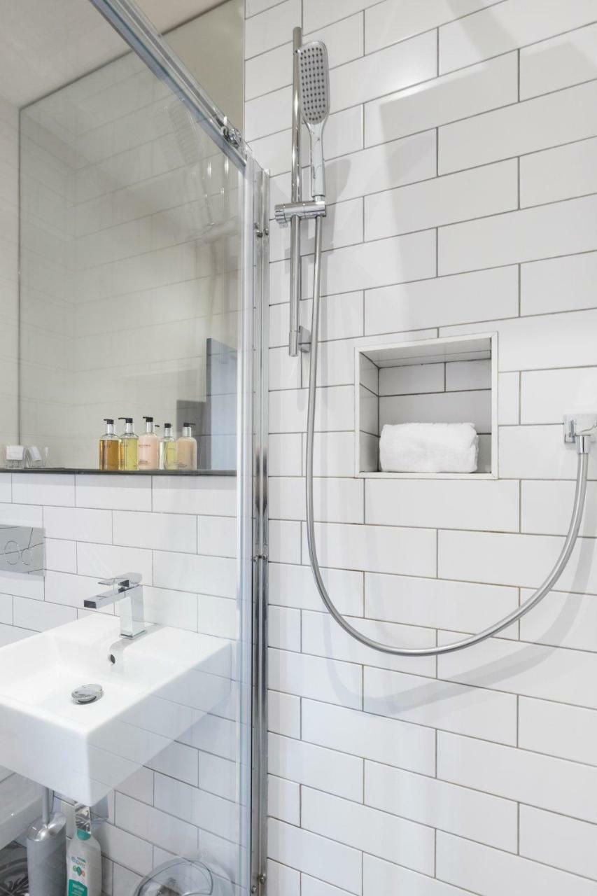 The Heaton At Claremont Serviced Apartments Leeds  Bagian luar foto